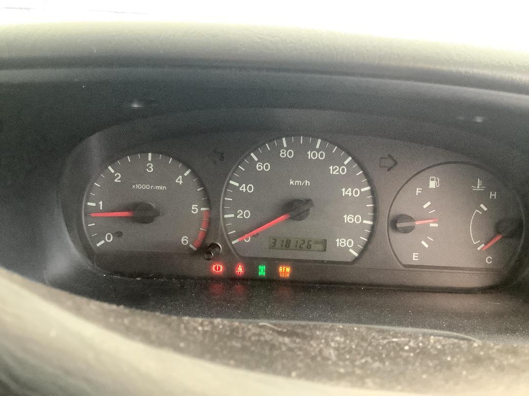 Photo '13' of Ford Courier XLT Wellside Photo '13' of Ford Courier XLT Wellside