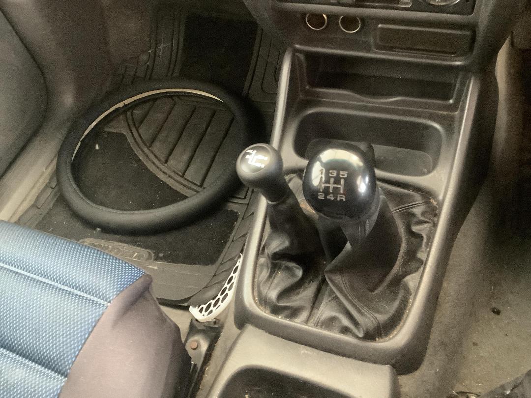 Photo '14' of Ford Courier XLT Wellside Photo '14' of Ford Courier XLT Wellside