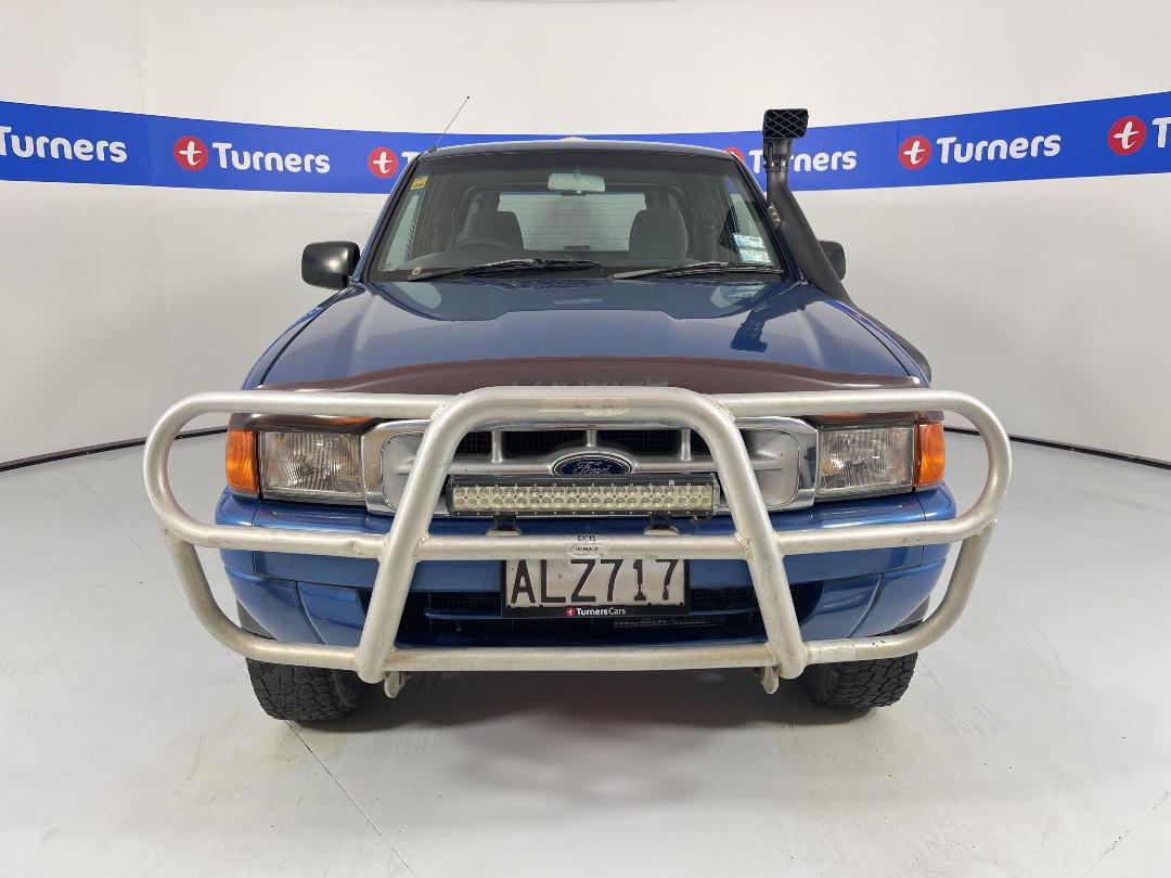 Photo '2' of Ford Courier