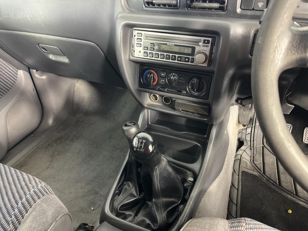 Photo '17' of Ford Courier