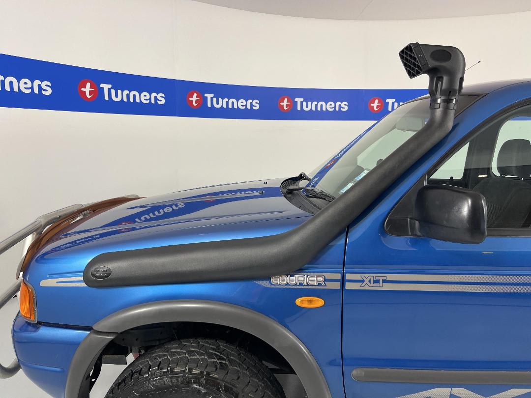 Photo '28' of Ford Courier