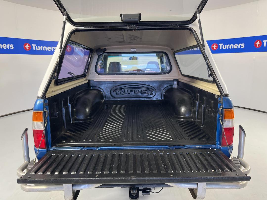 Photo '30' of Ford Courier