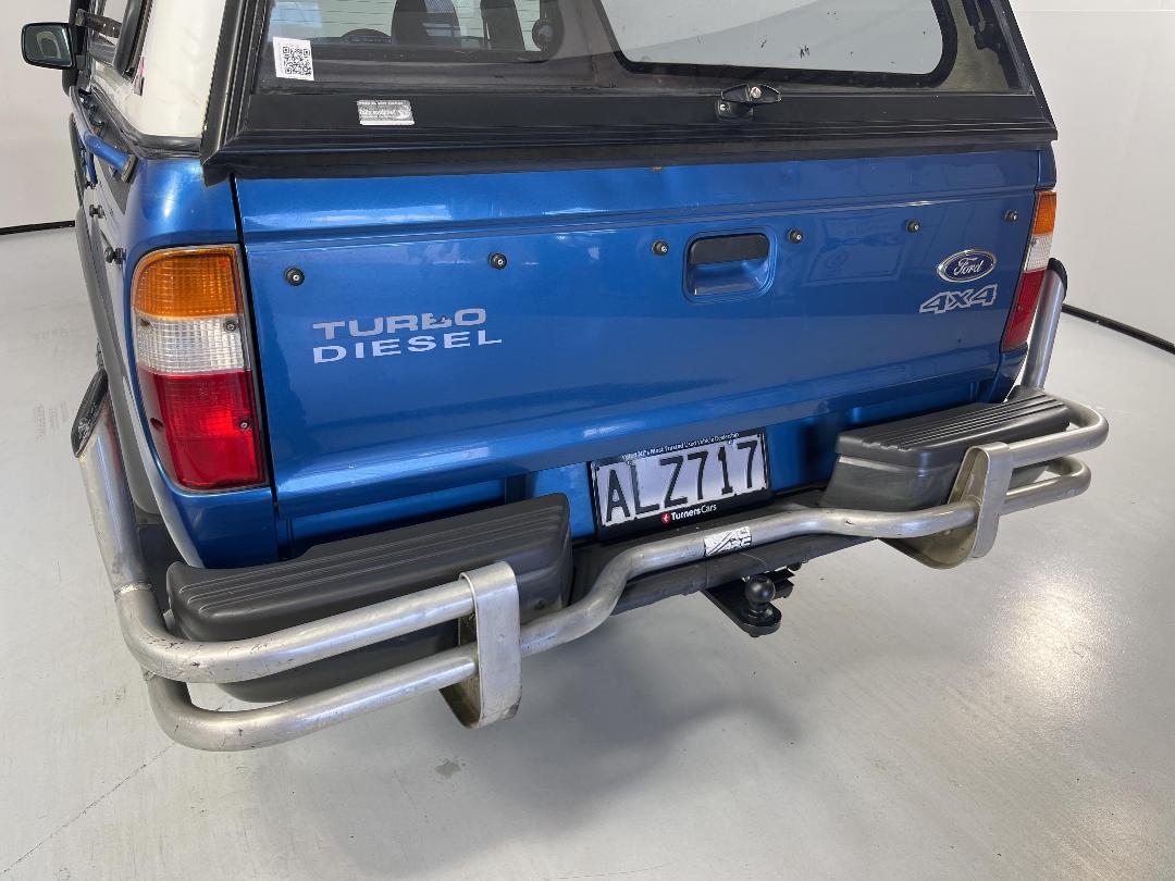 Photo '29' of Ford Courier