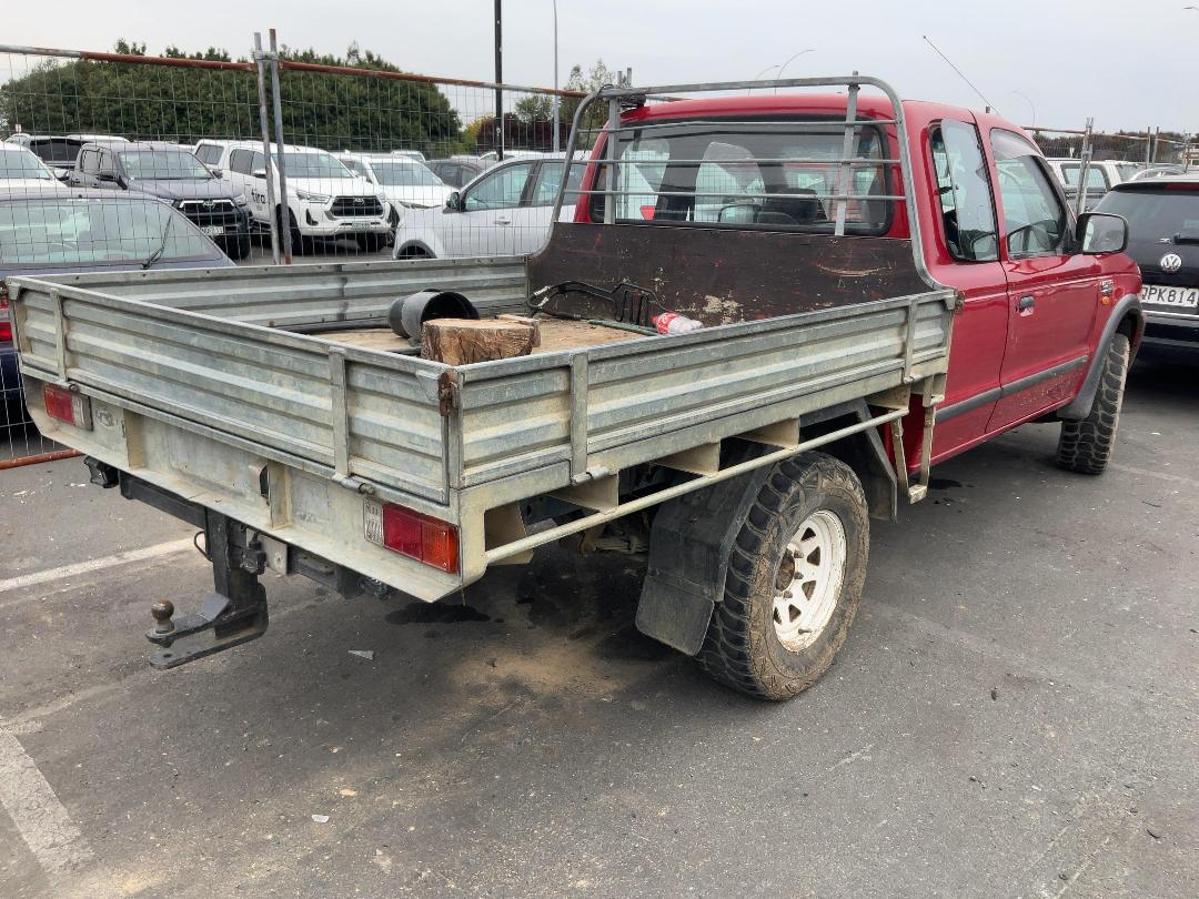 Photo '4' of Ford Courier XLT Chassis CAB