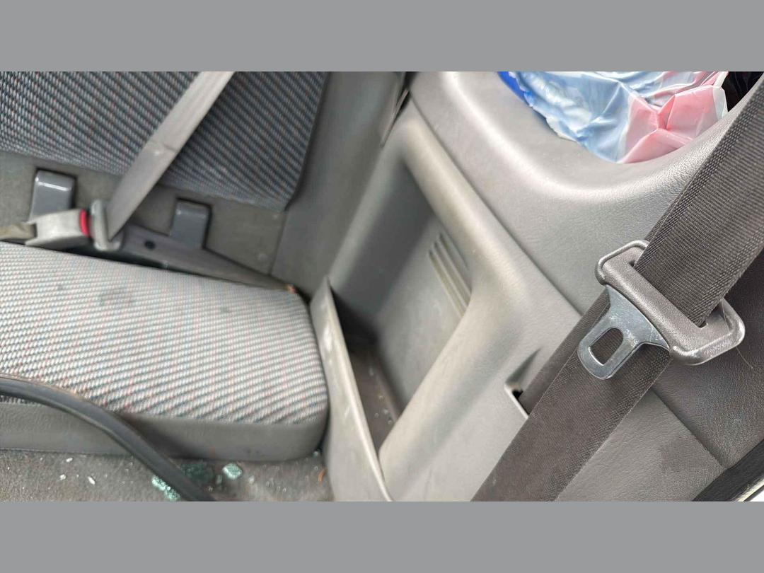 Photo '13' of Ford Courier XLT Wellside