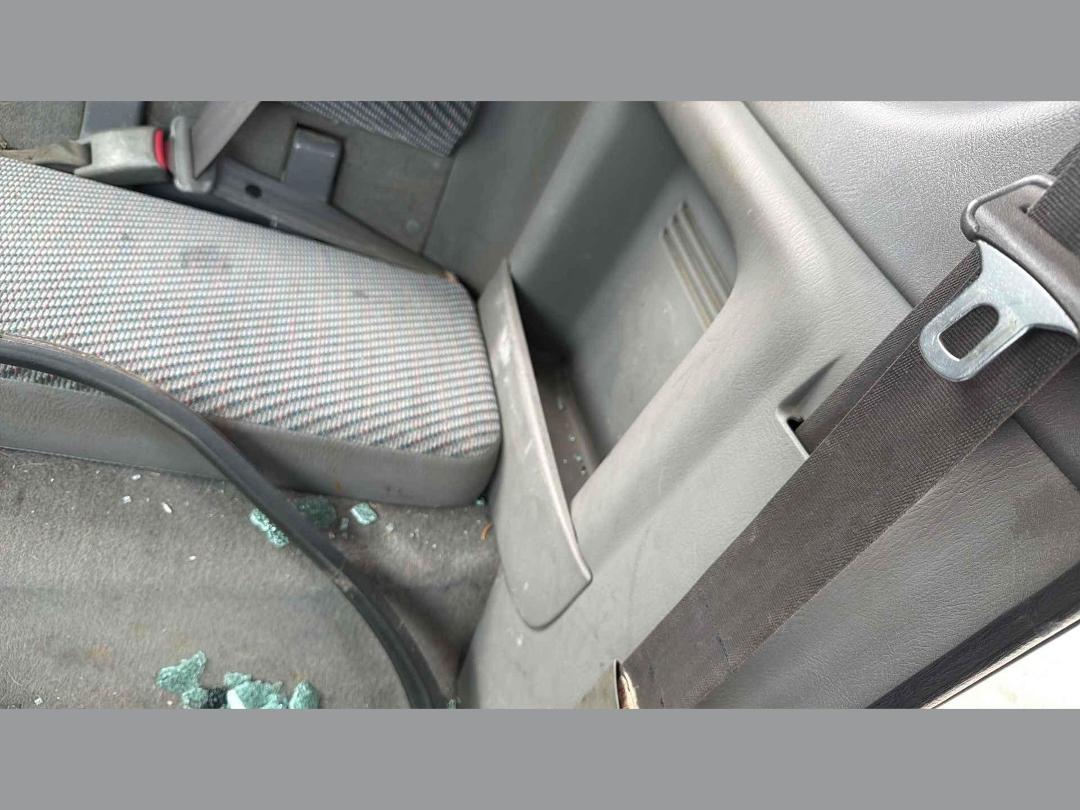 Photo '14' of Ford Courier XLT Wellside