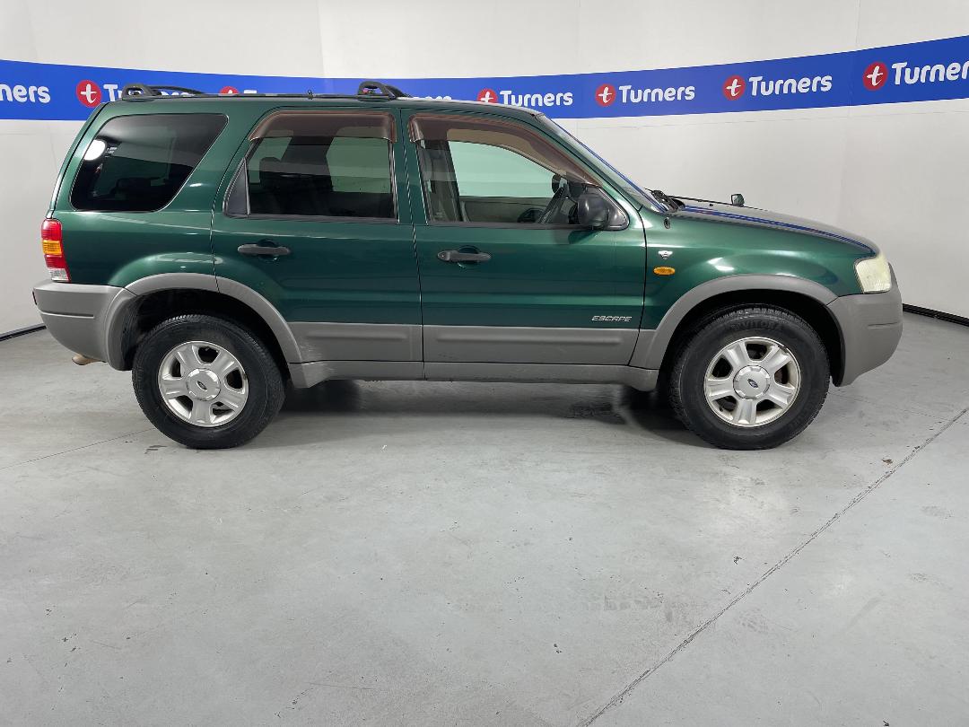 Photo '22' of Ford Escape Photo '22' of Ford Escape