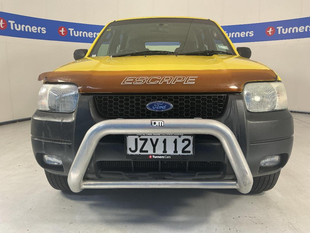 Photo '2' of Ford Escape