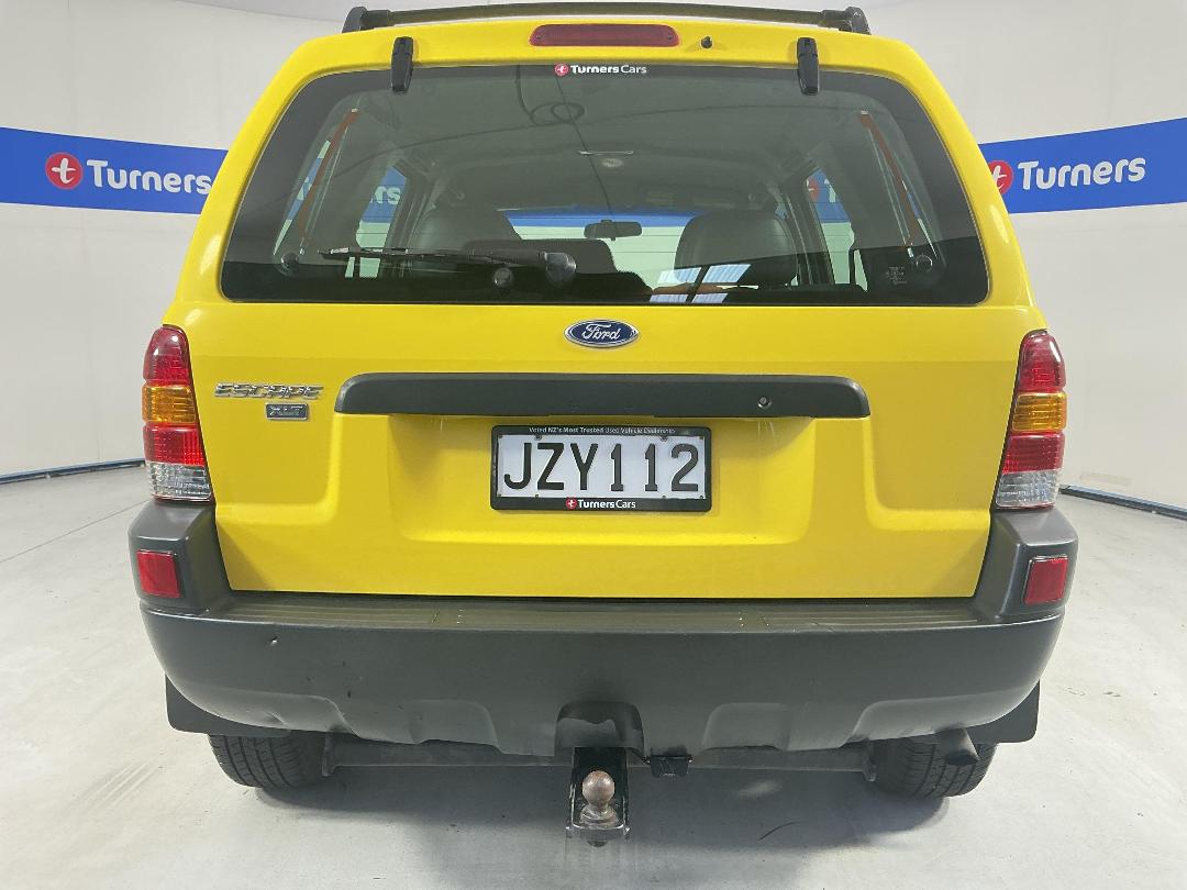 Photo '6' of Ford Escape