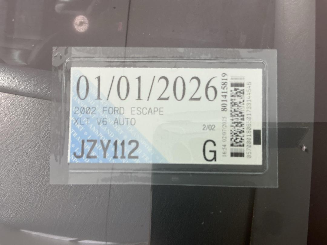 Photo '27' of Ford Escape