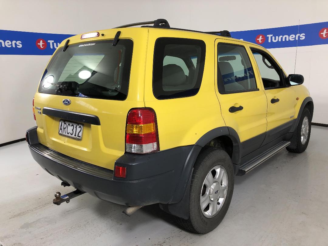 Photo '7' of Ford Escape