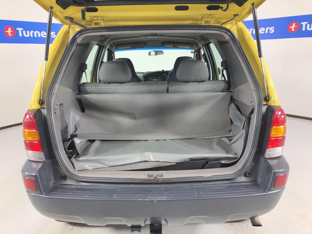 Photo '14' of Ford Escape