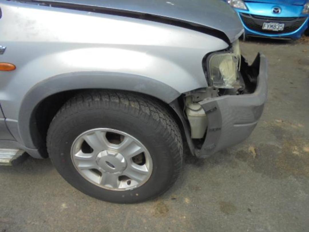 Photo '11' of Ford Escape Photo '11' of Ford Escape