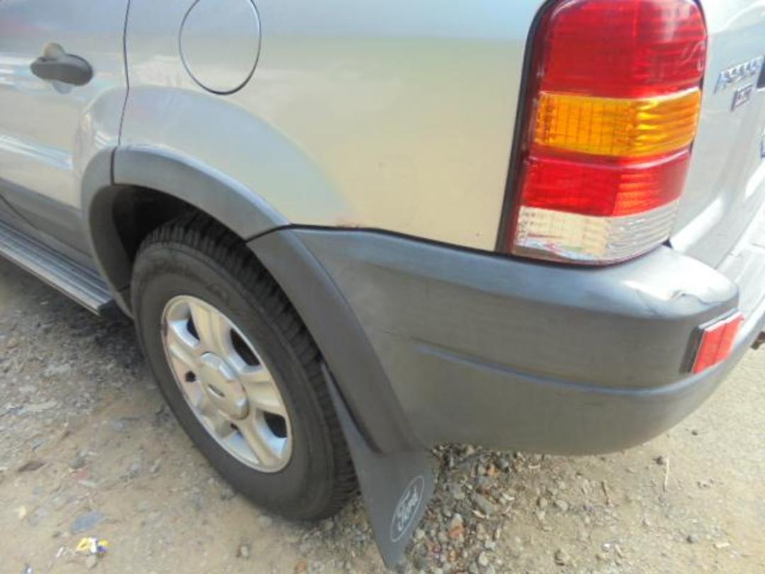 Photo '13' of Ford Escape Photo '13' of Ford Escape