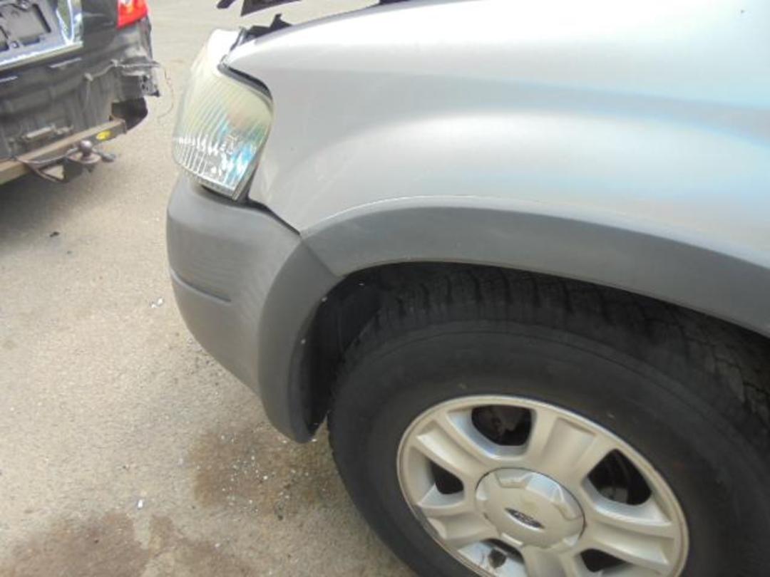 Photo '15' of Ford Escape Photo '15' of Ford Escape