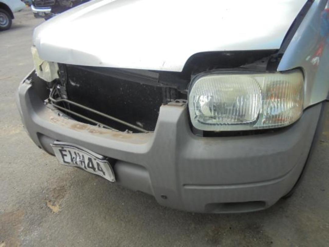 Photo '18' of Ford Escape Photo '18' of Ford Escape