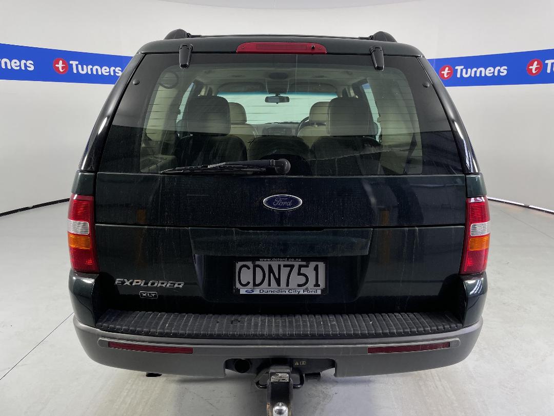 Photo '6' of Ford Explorer