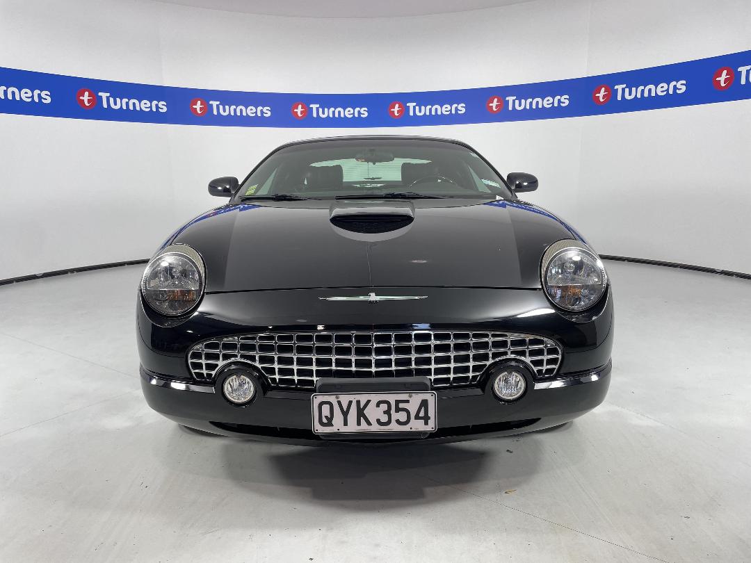 Photo '2' of Ford Thunderbird Photo '2' of Ford Thunderbird