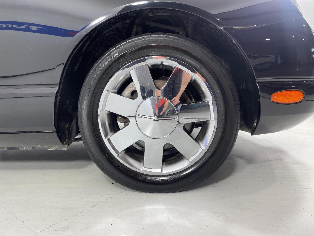 Photo '9' of Ford Thunderbird Photo '9' of Ford Thunderbird