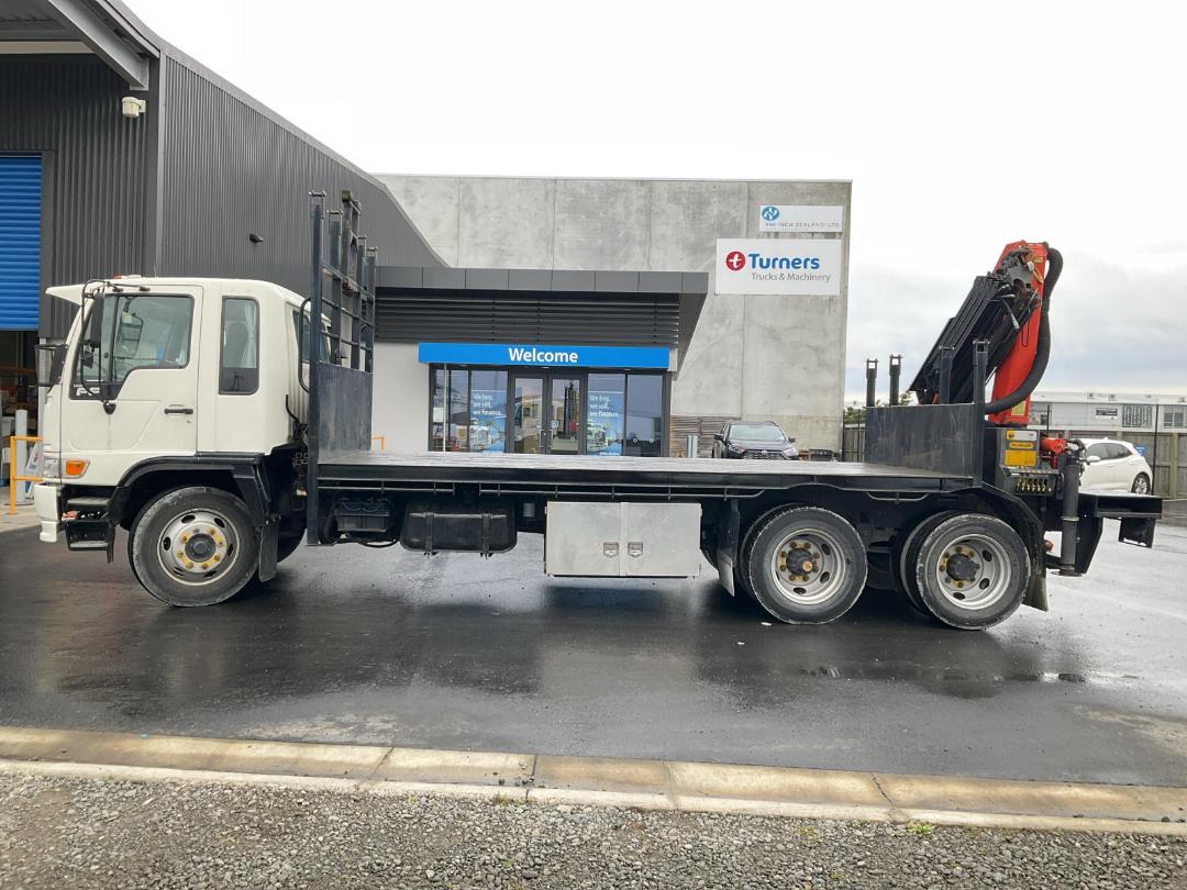 Photo '9' of Hino FF 1JPKA Flat Deck Crane Photo '9' of Hino FF 1JPKA Flat Deck Crane