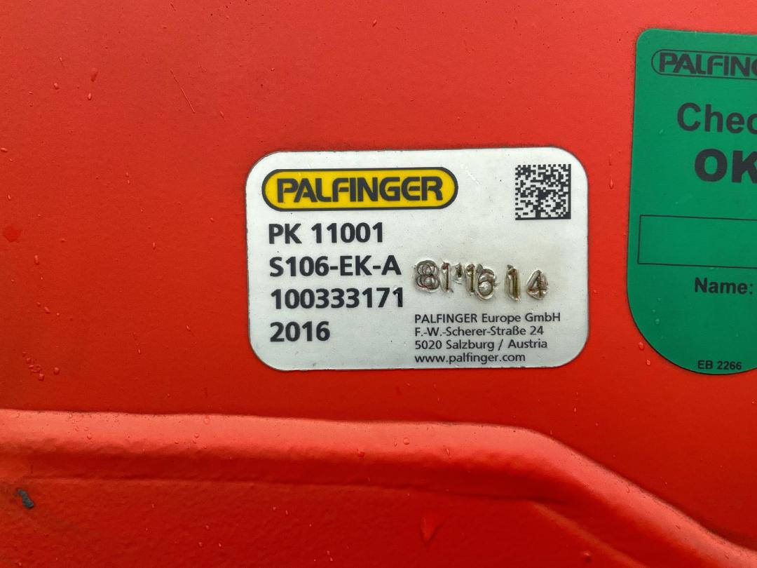 Photo '32' of Hino FF 1JPKA Flat Deck Crane Photo '32' of Hino FF 1JPKA Flat Deck Crane