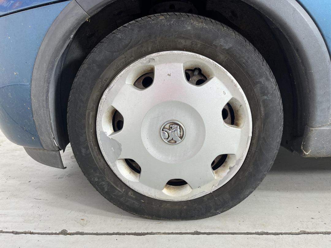 Photo '8' of Holden Barina XC Photo '8' of Holden Barina XC