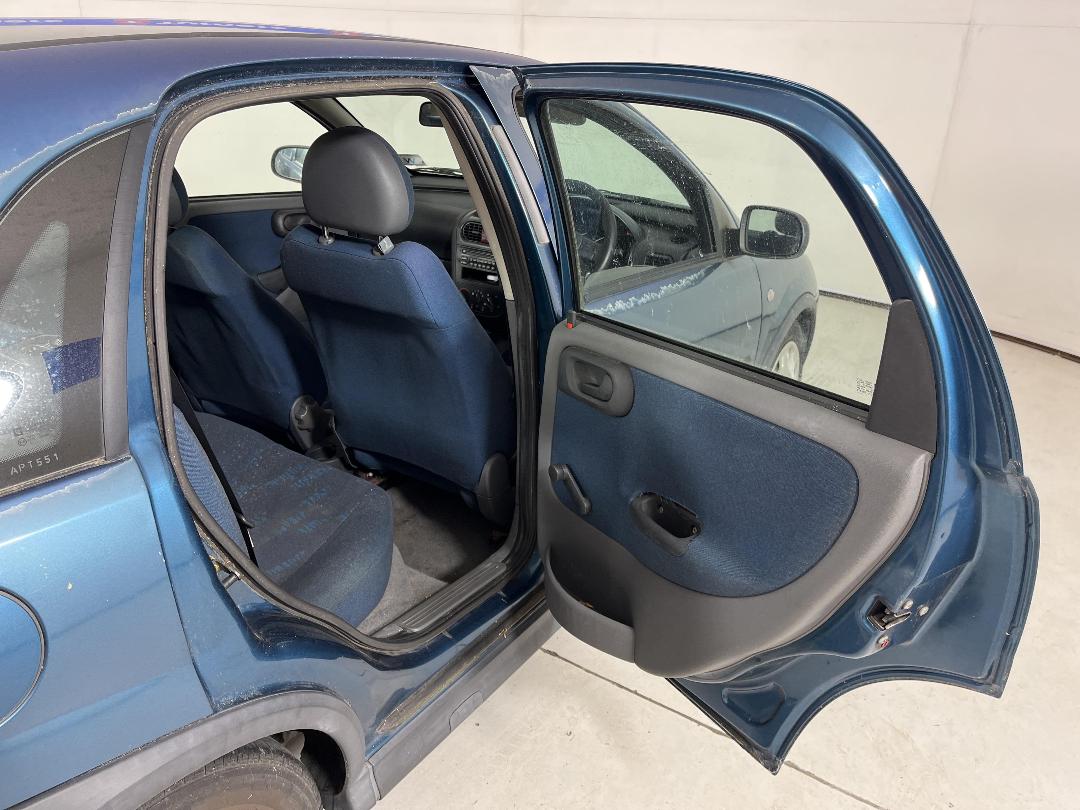 Photo '17' of Holden Barina XC Photo '17' of Holden Barina XC