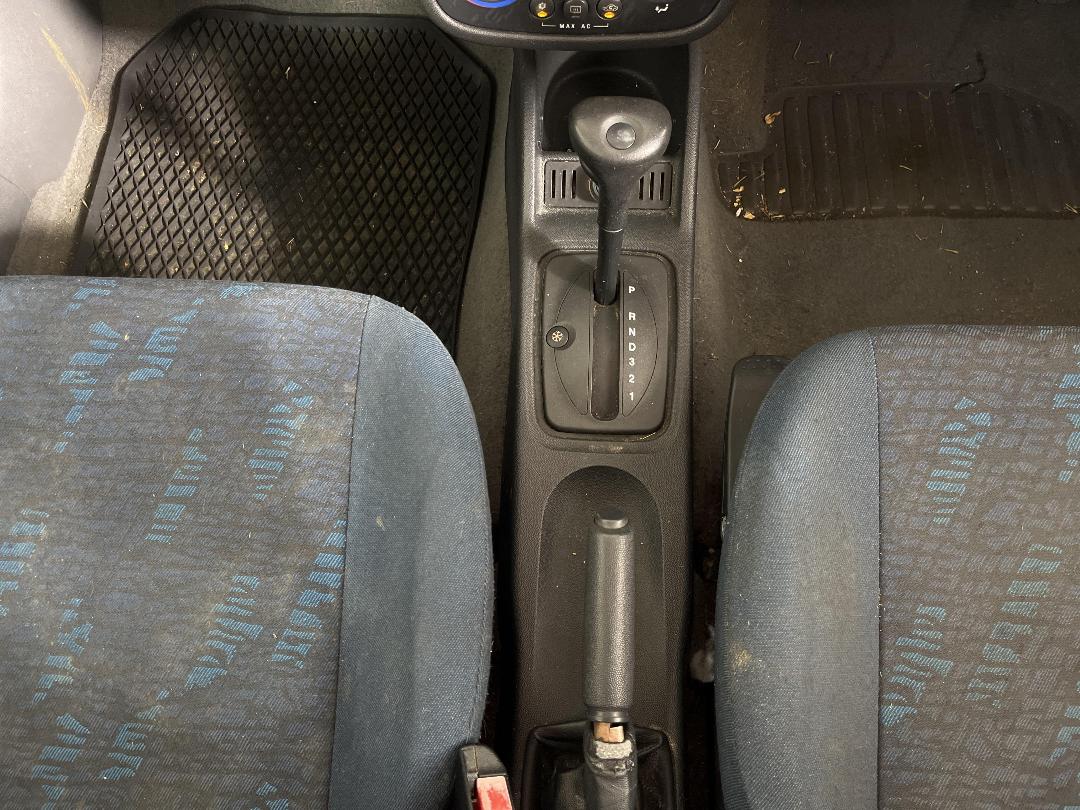 Photo '21' of Holden Barina XC Photo '21' of Holden Barina XC