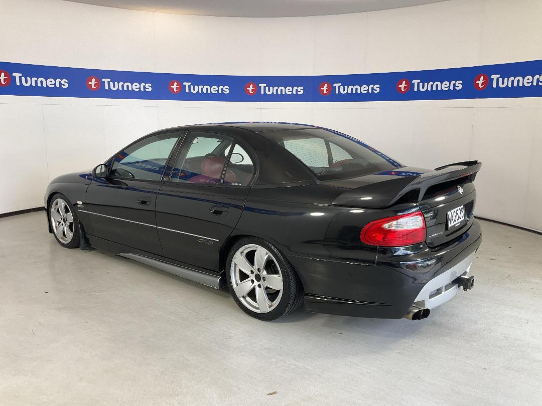 Photo '5' of Holden Commodore Photo '5' of Holden Commodore