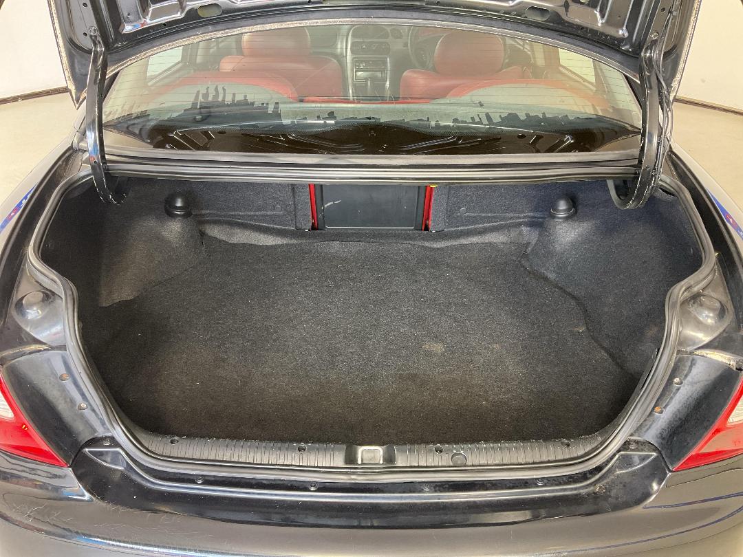 Photo '14' of Holden Commodore Photo '14' of Holden Commodore