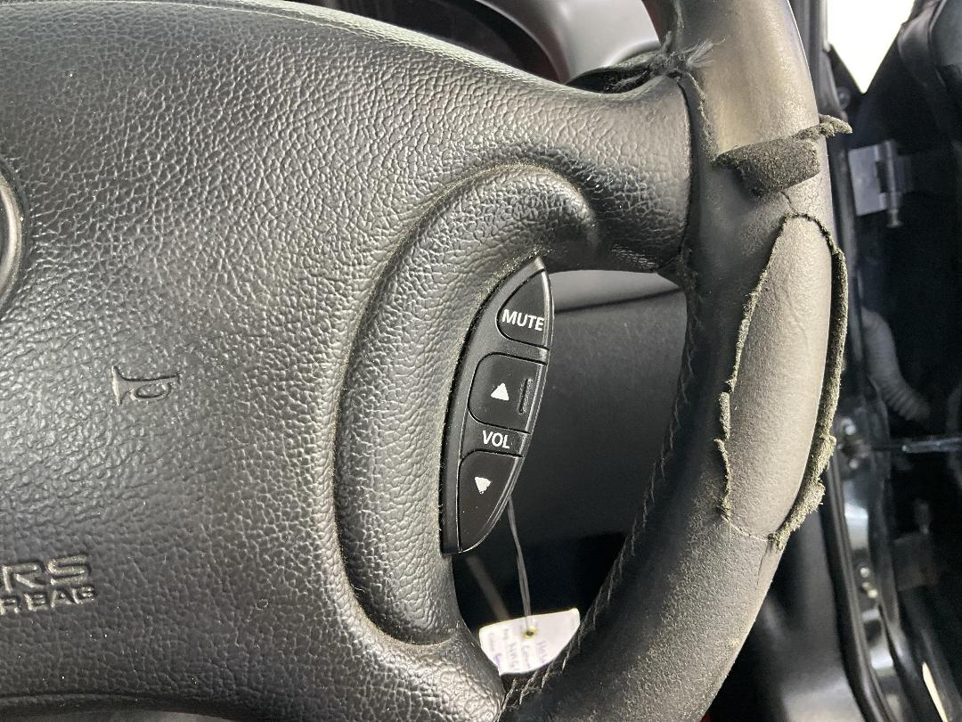 Photo '27' of Holden Commodore Photo '27' of Holden Commodore