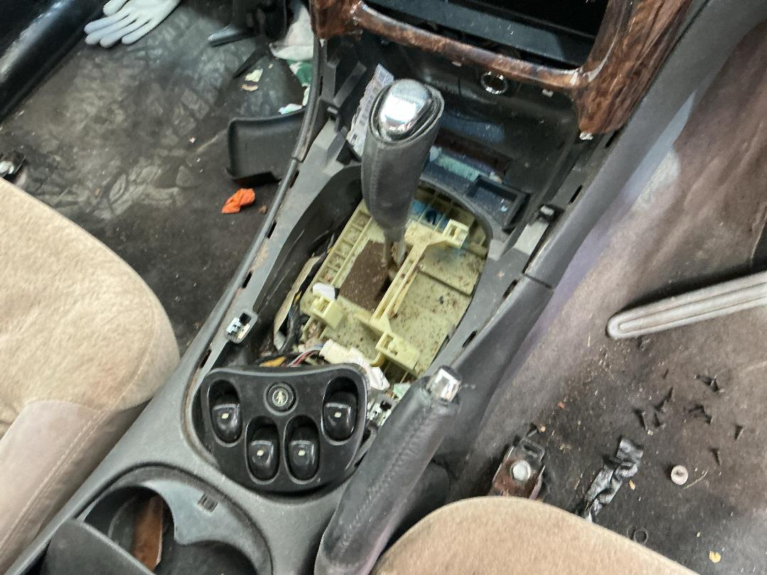 Photo '19' of Holden Commodore WH Statesman Photo '19' of Holden Commodore WH Statesman