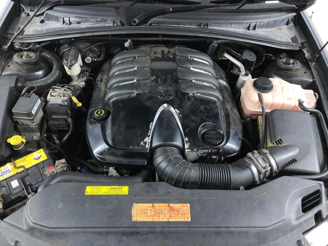 Photo '6' of Holden Commodore SS V8