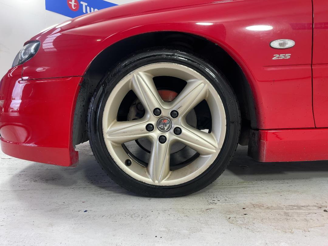 Photo '10' of Holden Commodore