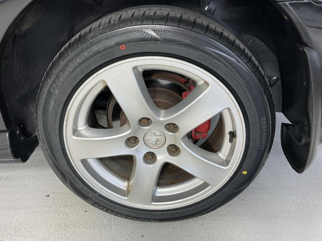 Photo '11' of Holden UTE