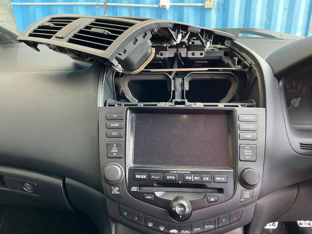 Photo '11' of Honda Accord Photo '11' of Honda Accord