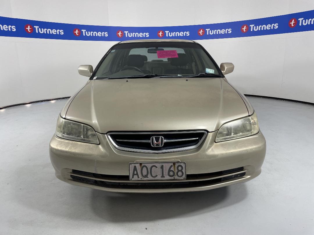 Photo '2' of Honda Accord VTI-L