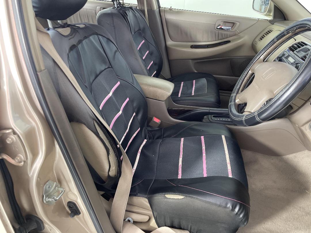 Photo '14' of Honda Accord VTI-L