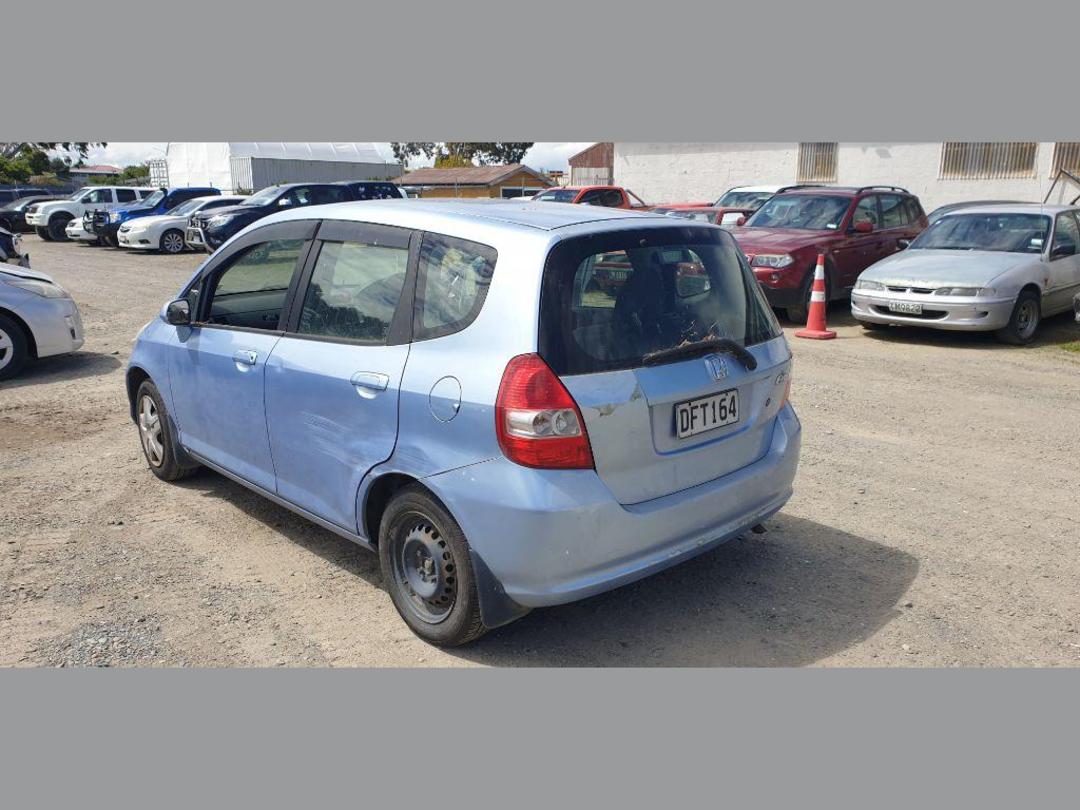 Photo '3' of Honda FIT Photo '3' of Honda FIT