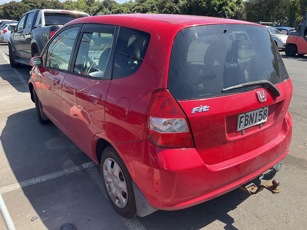 Photo '3' of Honda FIT Photo '3' of Honda FIT