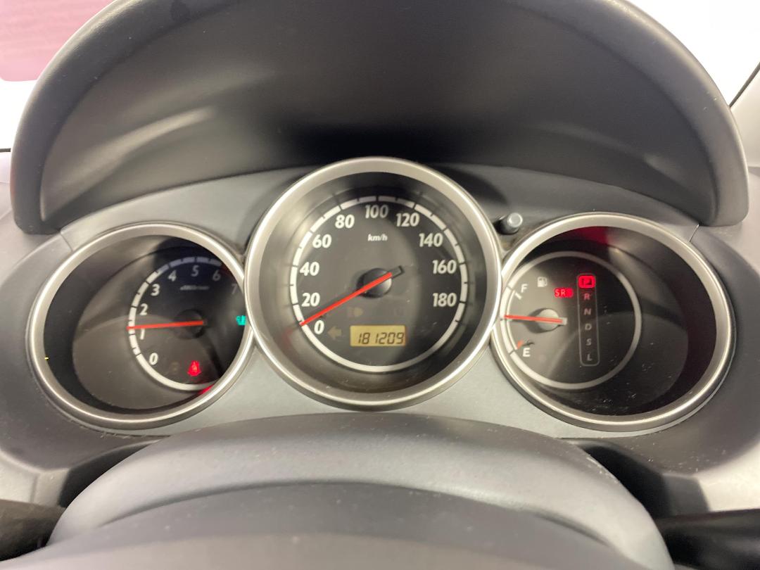 Photo '19' of Honda FIT