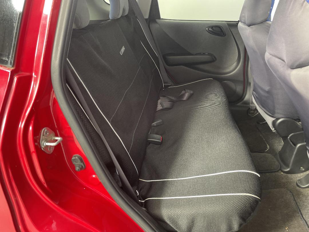 Photo '18' of Honda FIT