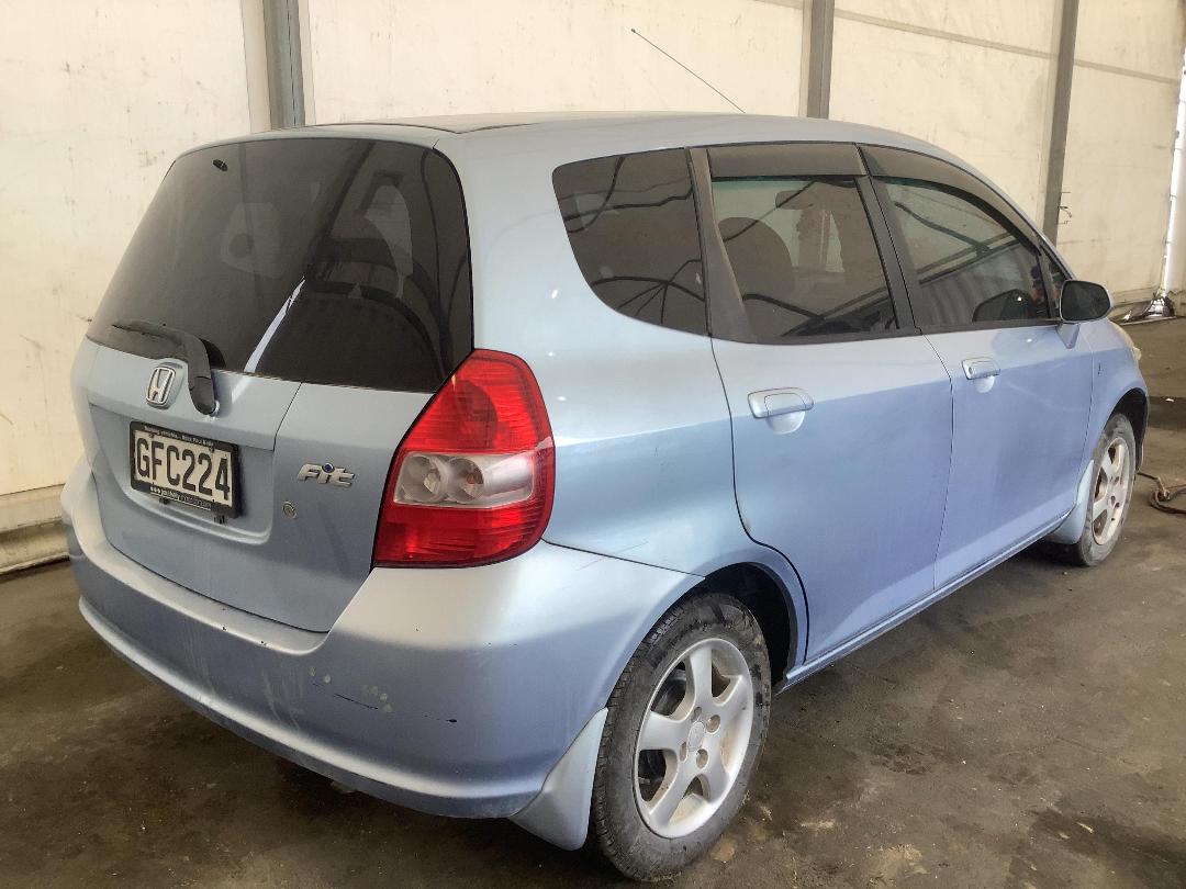 Photo '5' of Honda FIT Photo '5' of Honda FIT