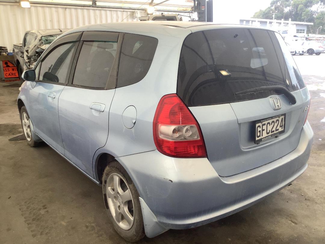 Photo '6' of Honda FIT Photo '6' of Honda FIT