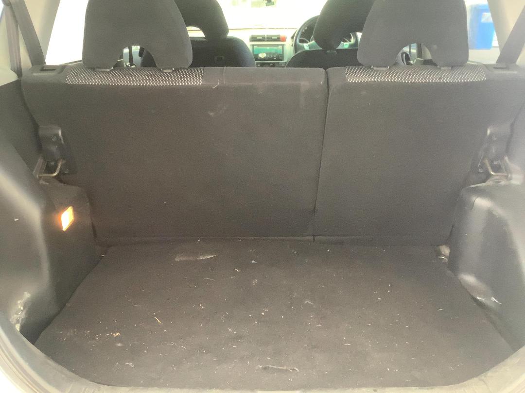 Photo '7' of Honda FIT Photo '7' of Honda FIT