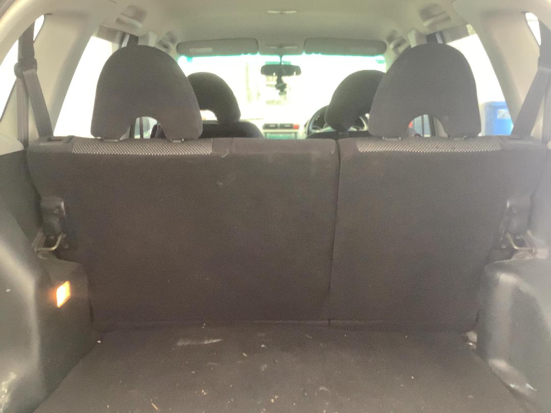 Photo '8' of Honda FIT Photo '8' of Honda FIT