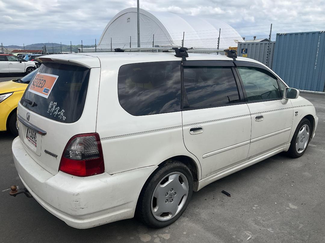 Photo '6' of Honda Odyssey