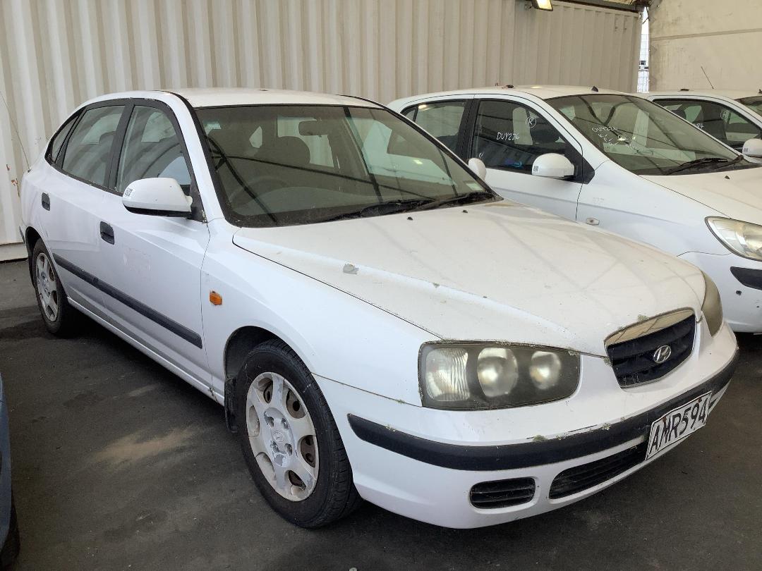 Photo '3' of Hyundai Elantra GL ABS Photo '3' of Hyundai Elantra GL ABS