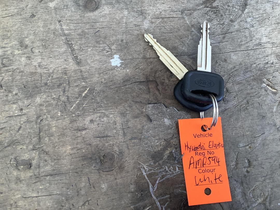 Photo '17' of Hyundai Elantra GL ABS Photo '17' of Hyundai Elantra GL ABS