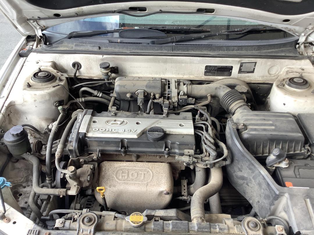 Photo '12' of Hyundai Elantra GL Photo '12' of Hyundai Elantra GL